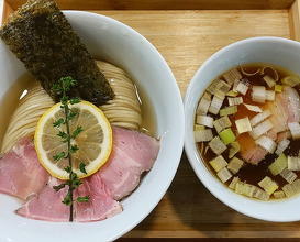 Dinner at ユナイテッド ヌードル アメノオト