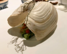 Dinner at Ta Vie 旅