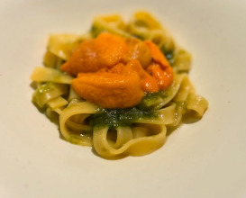 Dinner at Ta Vie 旅
