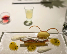Dinner at Ta Vie 旅