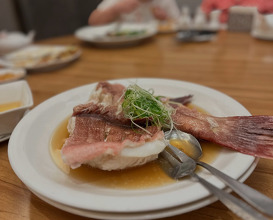 Dinner at 海九 活魚海鮮餐廳