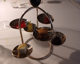 Dinner at Uliassi