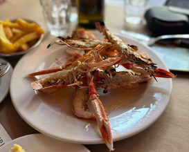 Dinner at Devonshire Arms, Piccadilly, Denman Street, London