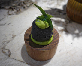 Dinner at Gaggan at Louis Vuitton