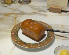 Dinner at Mon Oncle