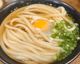 Dinner at うどん 丸香