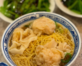 Dinner at Tsim Chai Kee Noodles 沾仔記