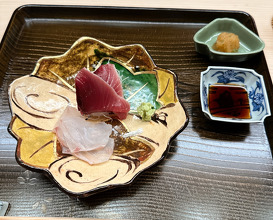 Dinner at Kataori (片折)