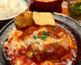 Dinner at 御堂筋ロッヂ