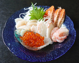 Dinner at 漁師の店 中村屋