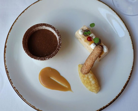 Dinner at Restaurant Fabuleux