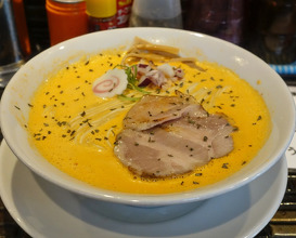 Dinner at ヌードルズキッチン ガナーズ