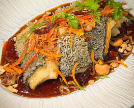 Dinner at The Local by Oam Thong Thai Cuisine