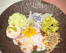 Dinner at The Local by Oam Thong Thai Cuisine