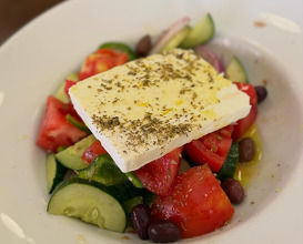Dinner at Το Ταβερνάκι της Μαρίνας - Marina's Tavern
