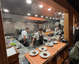 Dinner at Restaurante Narru