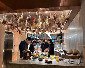 Dinner at Zén