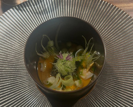 Dinner at Enclos Sonoma