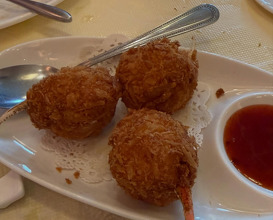 Dinner at HK Lounge Bistro