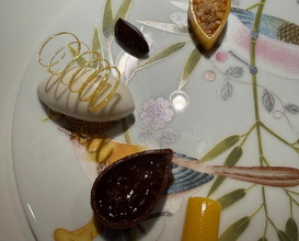 Dinner at Enclos Sonoma