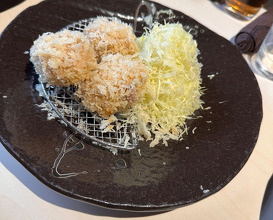 Lunch at とんかつ憲進 Tonkatsu Kenshin