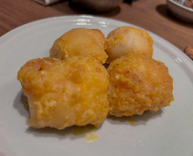 Dinner at 夜香港 Ye Hong Kong イエ・ホンコン