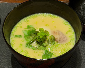 Dinner at 傳 Den