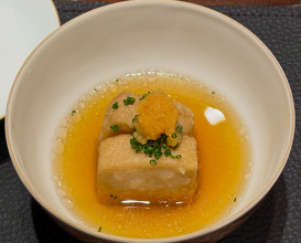 Dinner at 傳 Den
