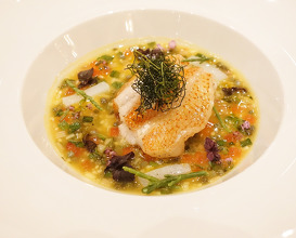 Dinner at ガストロノミー ジョエル・ロブション
