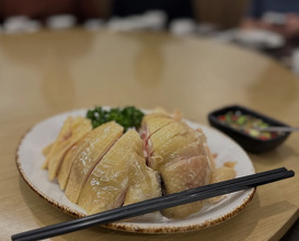Dinner at 金蓬萊遵古台菜
