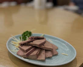 Dinner at 金蓬萊遵古台菜