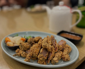 Dinner at 金蓬萊遵古台菜