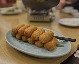 Dinner at 金蓬萊遵古台菜