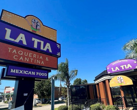 Dinner at La Tía Cantina 