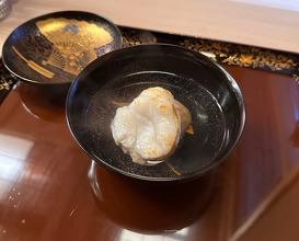 Lunch at Kataori (片折)
