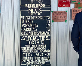 Dinner at 2M Smokehouse