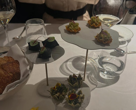 Dinner at L'oiseau Blanc