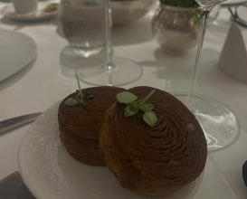 Dinner at L'oiseau Blanc