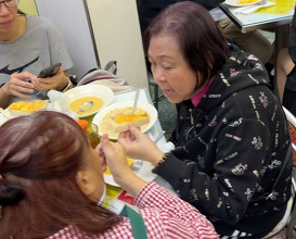 Dinner at 澳洲牛奶公司 Australia Dairy Company