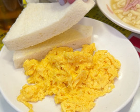 Dinner at 澳洲牛奶公司 Australia Dairy Company