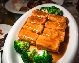 Dinner at Hawaii Dim Sum & Seafood Restaurant 聚賢酒樓