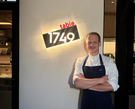 Dinner at Table1749