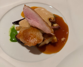 Dinner at César