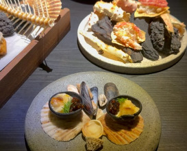 Dinner at Crizia Restaurant Grill Bar