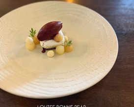 Dinner at UNALOME by Graeme Cheevers