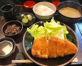 Dinner at とんかつ山本