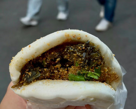 Dinner at Lan Jia Gua Bao