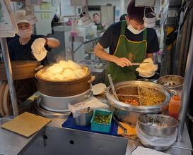 Dinner at Lan Jia Gua Bao