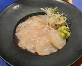 Dinner at Femme de bateau Aoki