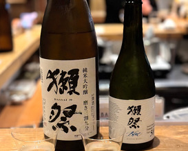 Dinner at SAKE BAR オトナリ